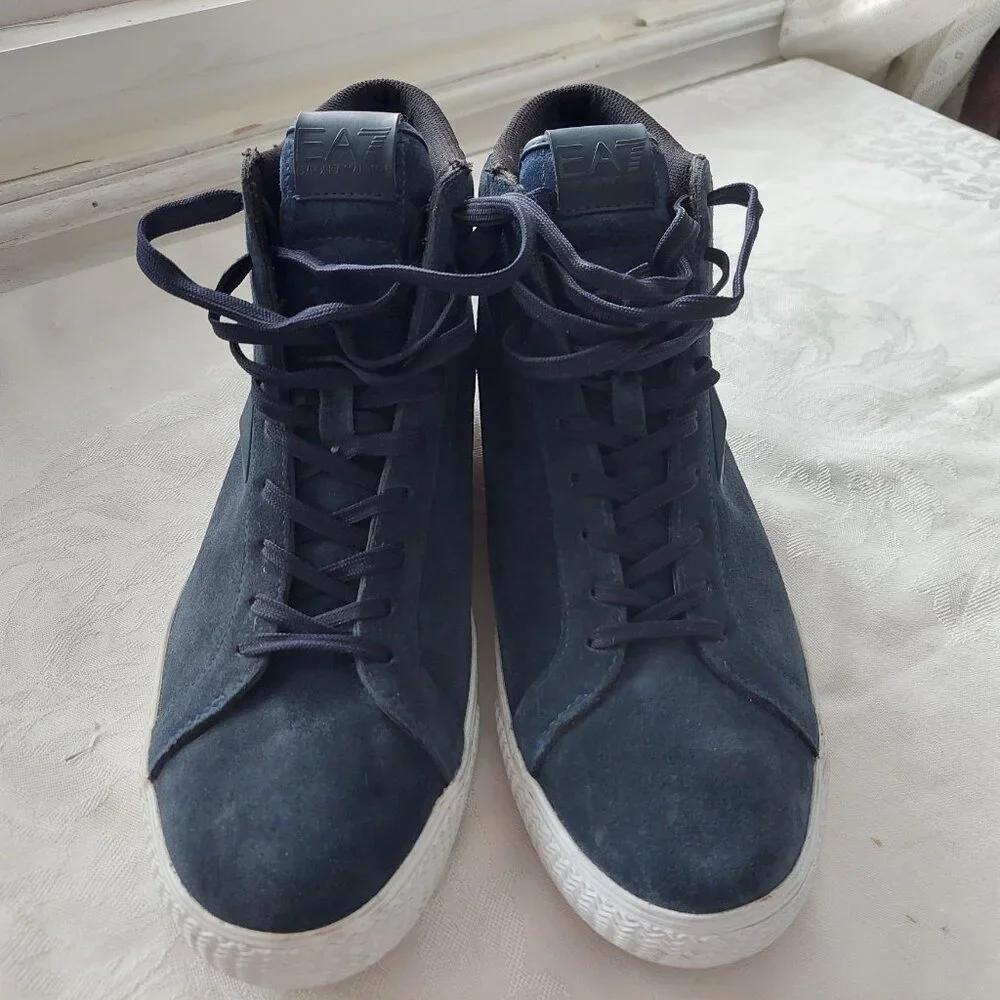 Emporio Armani EA7 Men's US10.5 high-top Trainer Sneakers Boots in Navy Suede - Picture 4 of 8